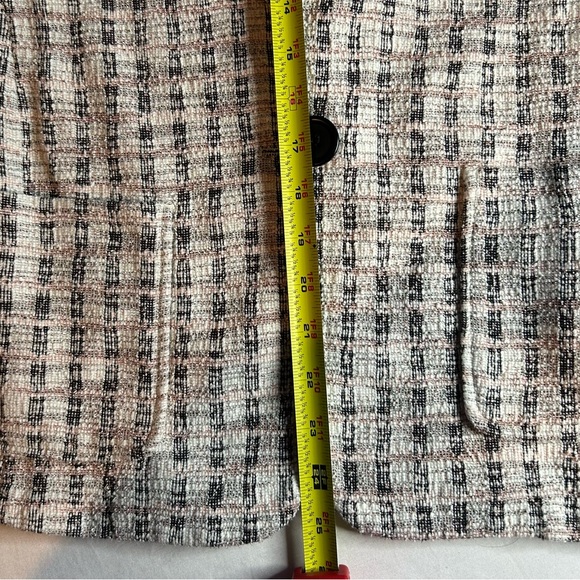 Max Studio Black White & Pink Plaid Tweed Blazer w/ Single Button Closure - Picture 9 of 10